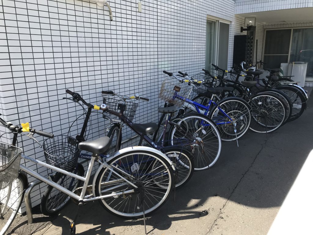 放置自転車の一斉点検  札幌のアパート・マンション管理会社 TOM